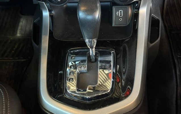 imagem-https://www.socarrao.com.br/sc-vehicle-images-prod/4190024/1790690278257-8522861_17_B_81f003a5af.jpeg