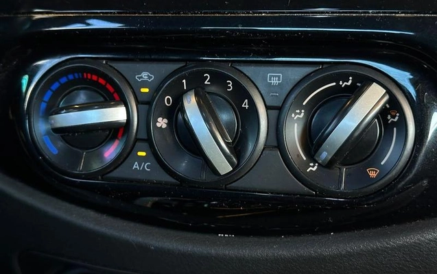 imagem-https://www.socarrao.com.br/sc-vehicle-images-prod/4190102/1790690429047-8522862_15_B_31fcb2308b.jpeg