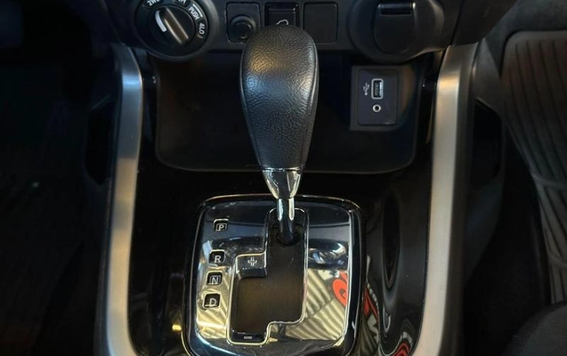 imagem-https://www.socarrao.com.br/sc-vehicle-images-prod/4190102/1790690429048-8522862_18_B_3bb24a4d49.jpeg