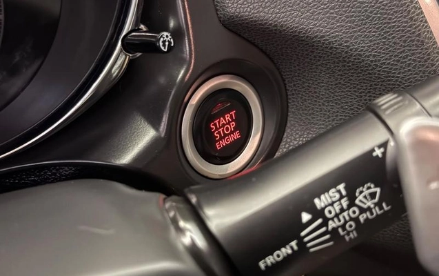 imagem-https://www.socarrao.com.br/sc-vehicle-images-prod/4190130/1790690520676-8523976_13_B_fd6c2d3210.jpeg