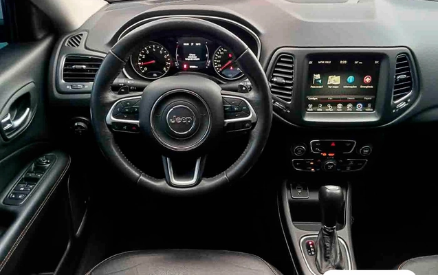 imagem-https://www.socarrao.com.br/sc-vehicle-images-prod/4190170/1790865629163-26b7eee8-49d4-493b-9db5-3426e7cdf1d5.jpg