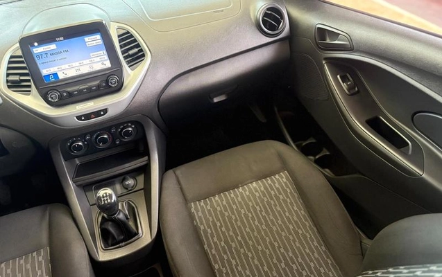 imagem-https://www.socarrao.com.br/sc-vehicle-images-prod/4190411/1790777343771-8523669_11_B_fedd6cb2e2.jpeg