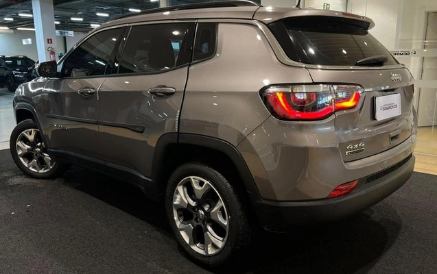 imagem-https://www.socarrao.com.br/sc-vehicle-images-prod/4190468/1790769161447-8524091_3_B_710c7b3b79.jpeg
