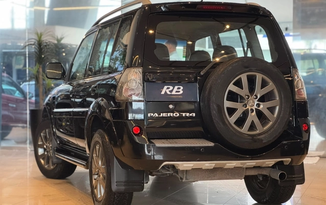imagem-https://www.socarrao.com.br/sc-vehicle-images-prod/4190486/1790705439510-b726484f-686d-43d7-9d5e-adb6ac173448.jpg