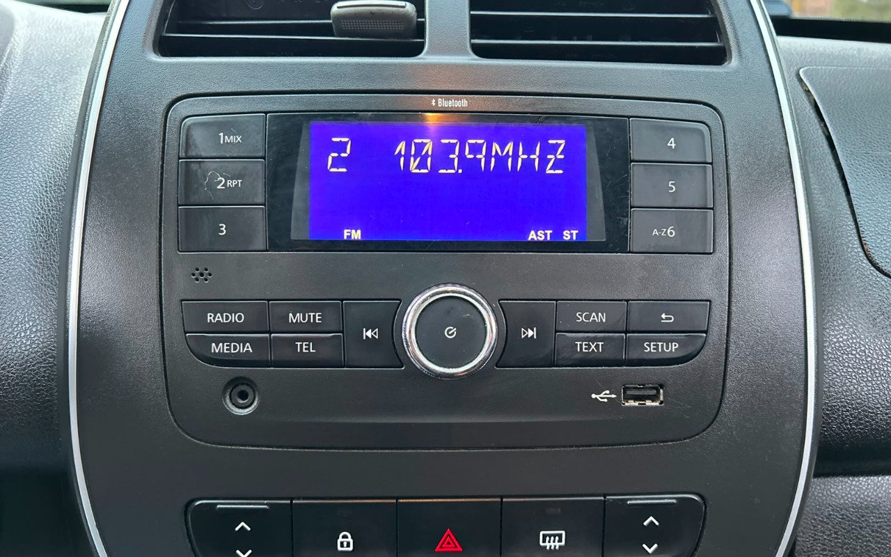 imagem-https://www.socarrao.com.br/sc-vehicle-images-prod/4190504/1790691593037-V2hhdHNBcHAgSW1hZ2UgMjAyNi0wOS0yOSBhdCAxMC41My4wMiAoMSkuanBlZw.jpeg