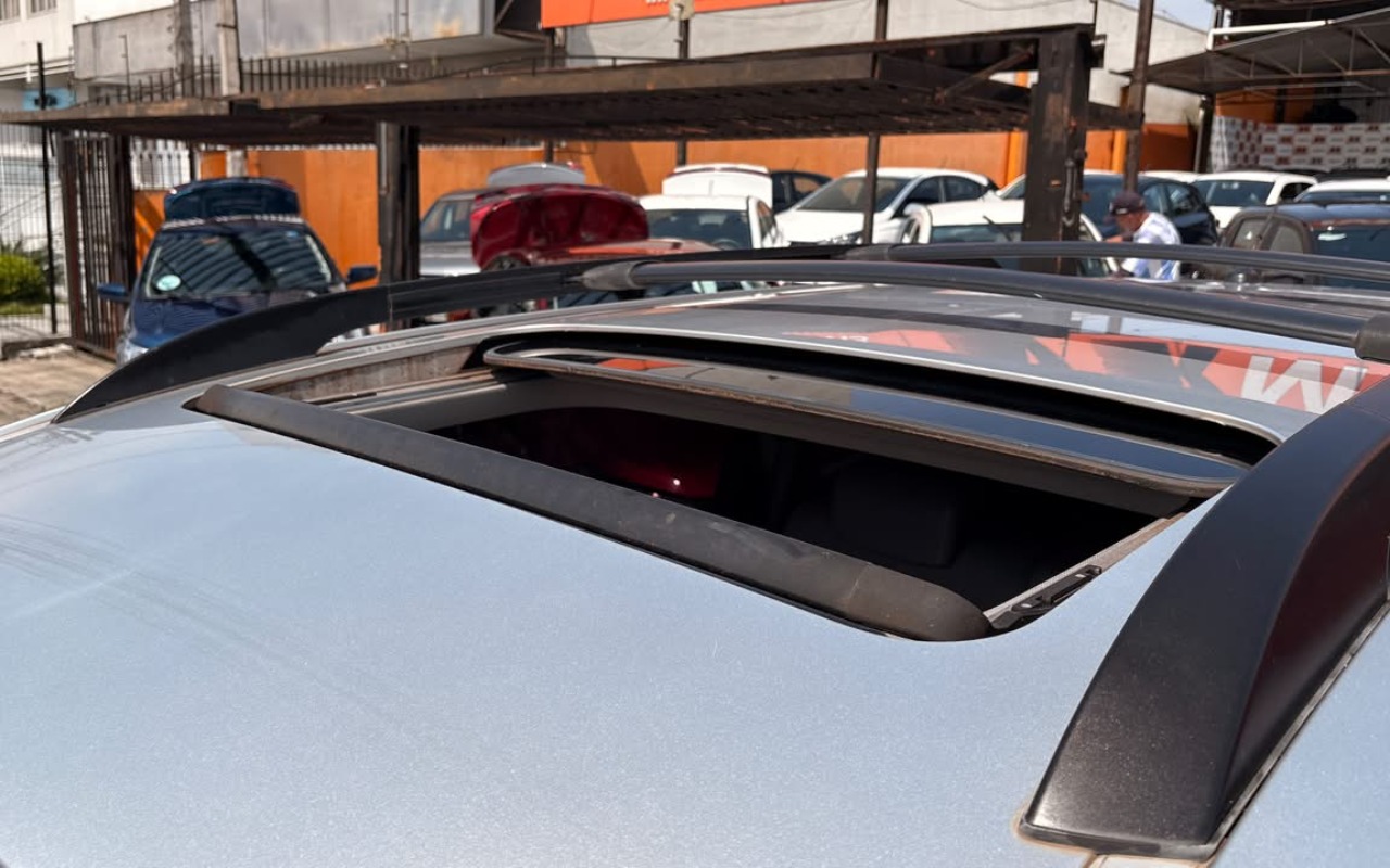 imagem-https://www.socarrao.com.br/sc-vehicle-images-prod/4190565/1790691638316-V2hhdHNBcHAgSW1hZ2UgMjAyNi0wOS0yOSBhdCAxMC41Ny4xMiAoMSkuanBlZw.jpeg