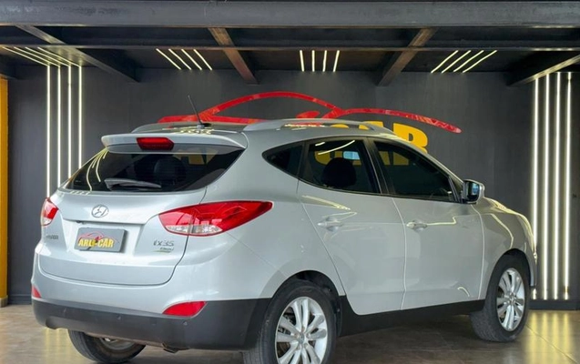 imagem-https://www.socarrao.com.br/sc-vehicle-images-prod/4190603/1790865272949-8523595_4_B_7c2b30a856.jpeg