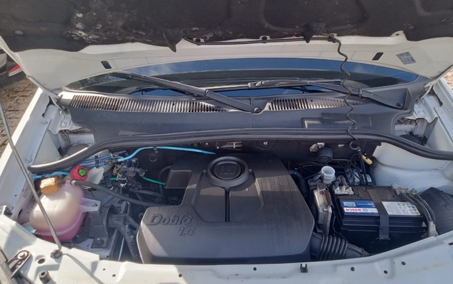 imagem-https://www.socarrao.com.br/sc-vehicle-images-prod/4190619/1790691891483-V2hhdHNBcHAgSW1hZ2UgMjAyNi0wOS0xNyBhdCAxNS4wNC4xMCAoMSkuanBlZw.jpeg