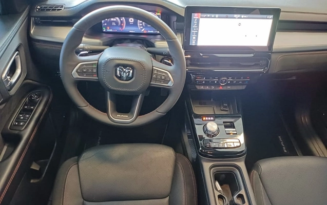 imagem-https://www.socarrao.com.br/sc-vehicle-images-prod/4190731/1790692102127-vehicle_image_1790692041_f438908f7d406e9e61c339d4ca876c37.jpeg