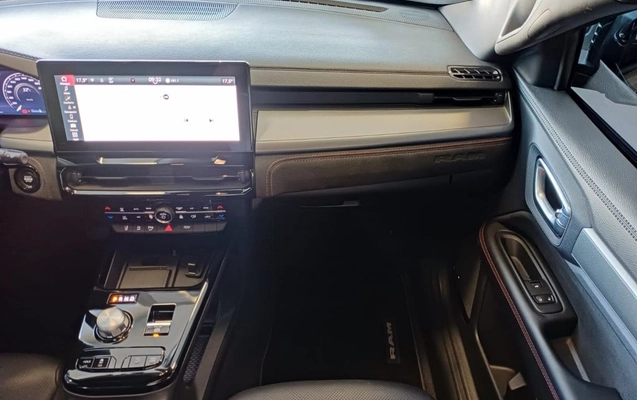 imagem-https://www.socarrao.com.br/sc-vehicle-images-prod/4190731/1790692102129-vehicle_image_1790692045_588b48eb1c6df92a0f3c7854dcac3806.jpeg