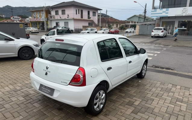 imagem-https://www.socarrao.com.br/sc-vehicle-images-prod/4191029/1790692845957-003_b4b640aec401cb4f45dfaec28ee237ec.jpg