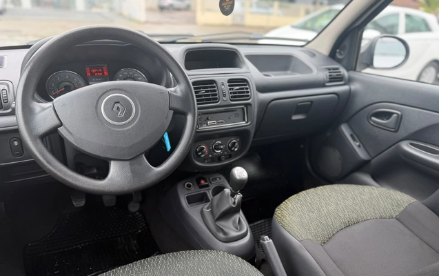 imagem-https://www.socarrao.com.br/sc-vehicle-images-prod/4191029/1790692845960-003_5fe2f6f6b4d5284b02106b6713429473.jpg