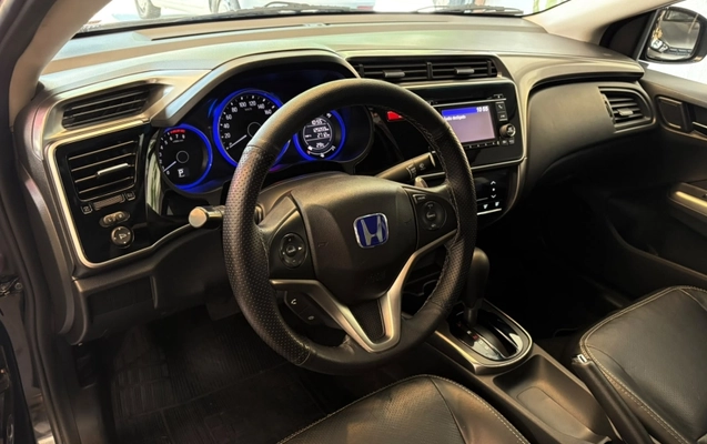 imagem-https://www.socarrao.com.br/sc-vehicle-images-prod/4191032/1790692938111-bw8QZWpTeb4xIldbjkeRRa5Kse7a2DNQ.jpg