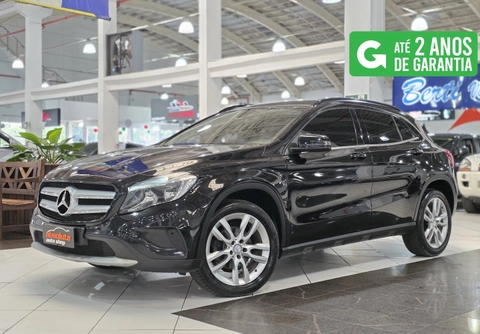 Mercedes-Benz GLA 200 2017 Preto — foto 1 de 3