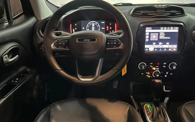 imagem-https://www.socarrao.com.br/sc-vehicle-images-prod/4191080/1791219745687-8524393_4_B_abc9d1eb83.jpeg