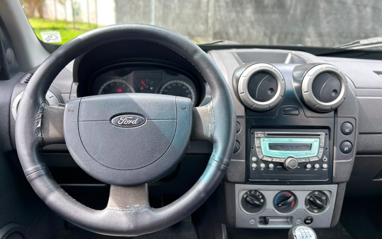 imagem-https://www.socarrao.com.br/sc-vehicle-images-prod/4191345/1790693606526-V2hhdHNBcHAgSW1hZ2UgMjAyNi0wOS0yOSBhdCAxMS40MS4xOC5qcGVn.jpeg
