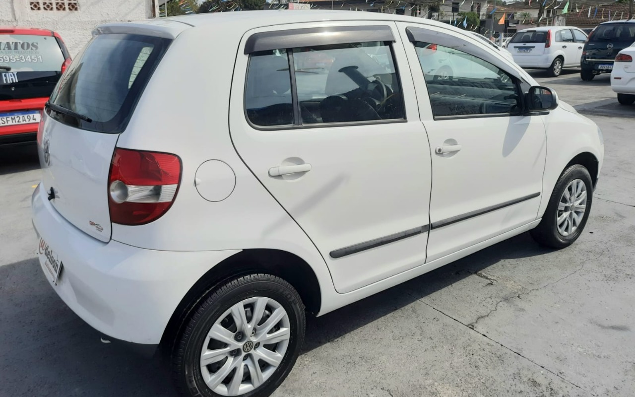 imagem-https://www.socarrao.com.br/sc-vehicle-images-prod/4191403/1790693840431-MDQuanBlZw.jpeg