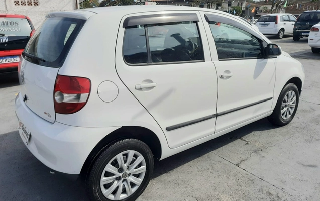 imagem-https://www.socarrao.com.br/sc-vehicle-images-prod/4191403/1790693840431-MDQuanBlZw.jpeg