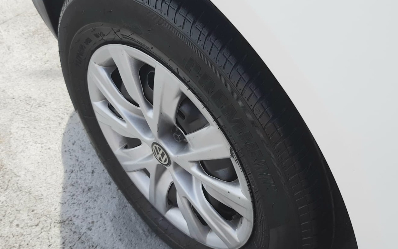 imagem-https://www.socarrao.com.br/sc-vehicle-images-prod/4191403/1790693840954-MTEuanBlZw.jpeg