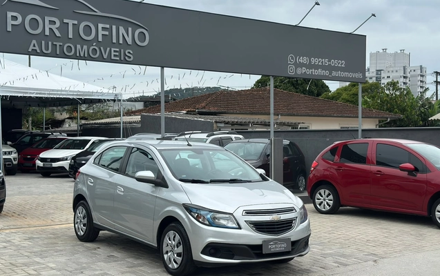 imagem-https://www.socarrao.com.br/sc-vehicle-images-prod/4191568/1790694118469-003_34b84b4f5db6dbc576da601e5740aefe.jpg