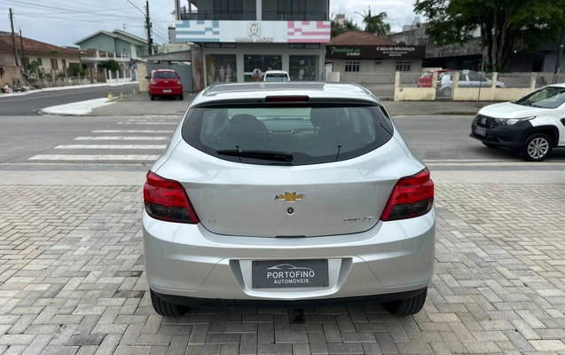 imagem-https://www.socarrao.com.br/sc-vehicle-images-prod/4191568/1790694118472-003_3d1f0fca971028df56d1a5012d991928.jpg