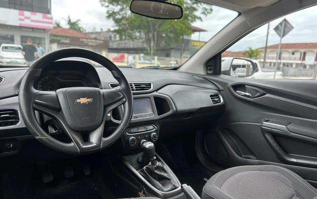 imagem-https://www.socarrao.com.br/sc-vehicle-images-prod/4191568/1790694118475-003_815be46d7abc17576248e6aacc0ca1b8.jpg