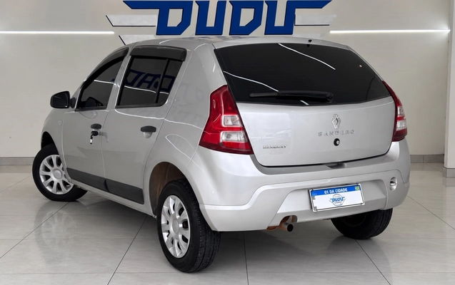 imagem-https://www.socarrao.com.br/sc-vehicle-images-prod/4191600/1790694315418-7_120454.jpg