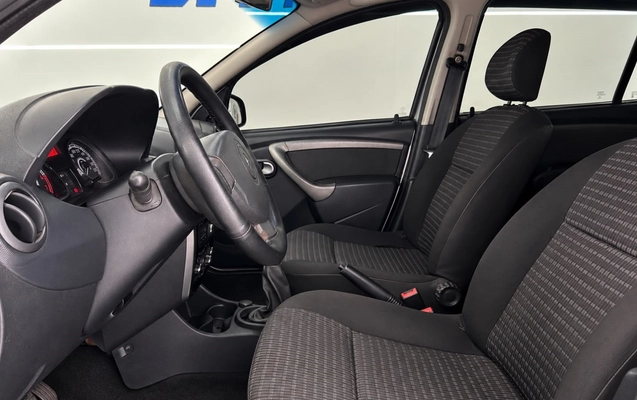imagem-https://www.socarrao.com.br/sc-vehicle-images-prod/4191600/1790694315419-9_120455.jpg