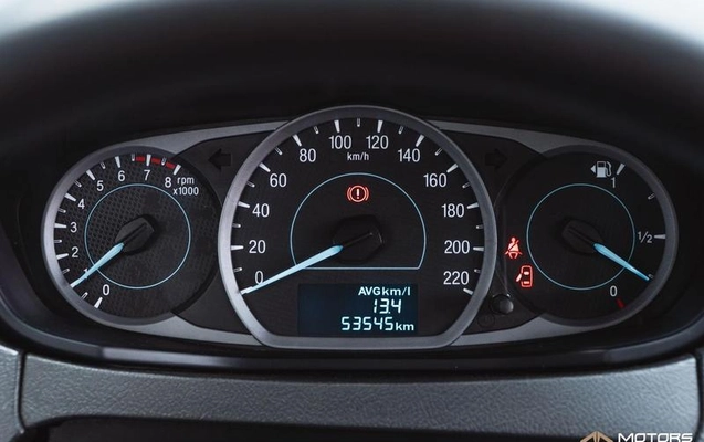imagem-https://www.socarrao.com.br/sc-vehicle-images-prod/4191651/1790706908561-8514050_9_B_ab5024cb73.jpeg