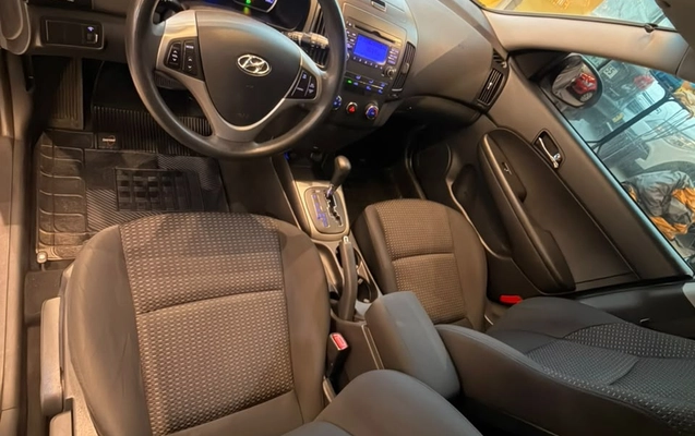 imagem-https://www.socarrao.com.br/sc-vehicle-images-prod/4191670/1790694559616-5d98cfca-84fd-4be4-934b-0f8bff663ec2.jpg