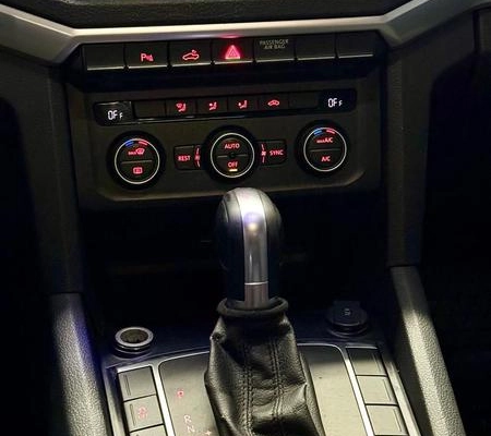 imagem-https://www.socarrao.com.br/sc-vehicle-images-prod/4191736/1791462788606-7827235_19_B_75d7d29c3b.jpeg