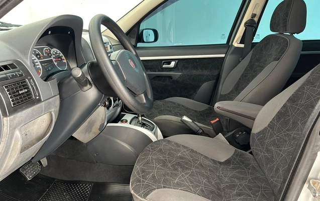 imagem-https://www.socarrao.com.br/sc-vehicle-images-prod/4191870/1790694787990-3_121239.jpg