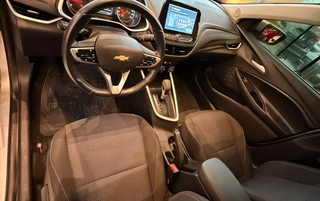 imagem-https://www.socarrao.com.br/sc-vehicle-images-prod/4191886/1790694887918-2815be97-375a-4451-8d7a-c18e09183337.jpg