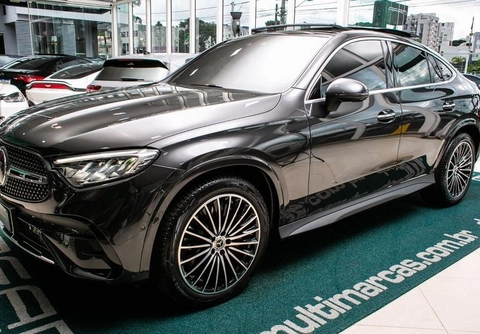 Mercedes-Benz GLC-300 2026 Cinza — foto 1 de 3