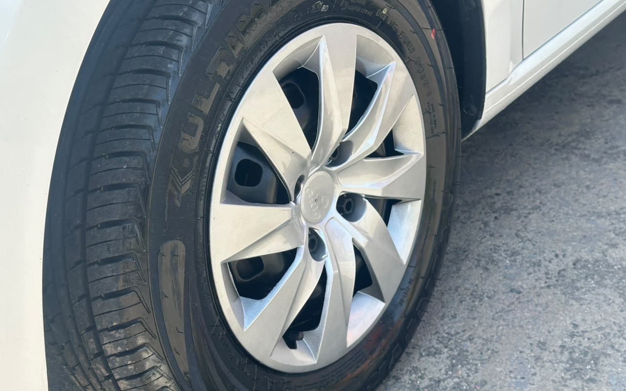 imagem-https://www.socarrao.com.br/sc-vehicle-images-prod/4191933/1790695079559-V2hhdHNBcHAgSW1hZ2UgMjAyNi0wOS0yOSBhdCAxMS40NC4xMS5qcGVn.jpeg
