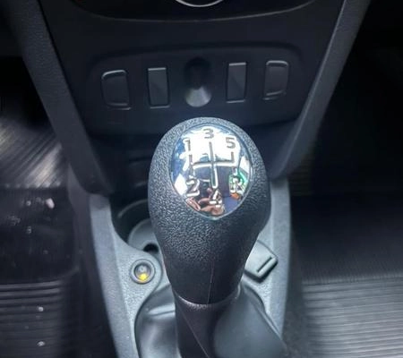 imagem-https://www.socarrao.com.br/sc-vehicle-images-prod/4192116/1790795792192-8524783_6_B_ce2c1f7091.jpeg