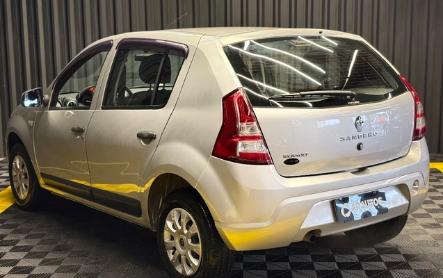 imagem-https://www.socarrao.com.br/sc-vehicle-images-prod/4192330/1790715547337-gb-79f3ddb.jpeg