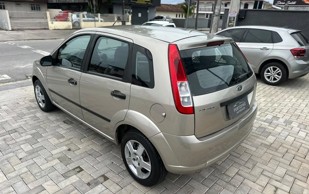 imagem-https://www.socarrao.com.br/sc-vehicle-images-prod/4192421/1790696456747-003_2772228b021d6e4001d5efe8460b47ad.jpg
