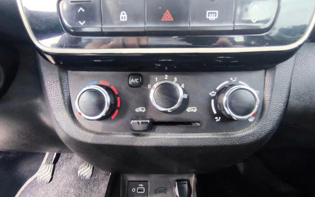 imagem-https://www.socarrao.com.br/sc-vehicle-images-prod/4192610/1790697303638-SU1HXzIwMjYwOTIxXzE1MzAyNCAoQ29weSkuanBn.jpg