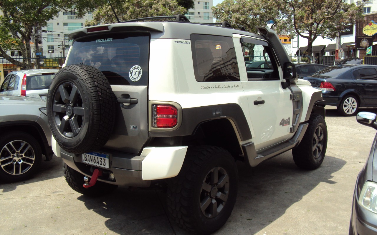 imagem-https://www.socarrao.com.br/sc-vehicle-images-prod/4192907/1790698197882-RFNDMDE3MjMuSlBH.JPG