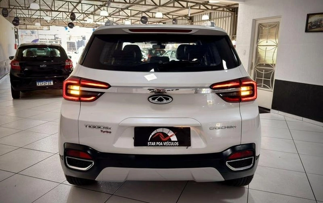 imagem-https://www.socarrao.com.br/sc-vehicle-images-prod/4192926/1791911764497-8523744_11_B_1315c93029.jpeg