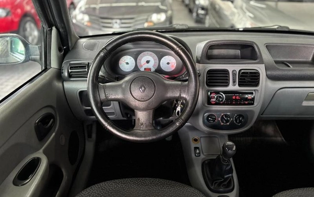 imagem-https://www.socarrao.com.br/sc-vehicle-images-prod/4193152/1790863468991-8494286_2_B_44a28cdeb8.jpeg