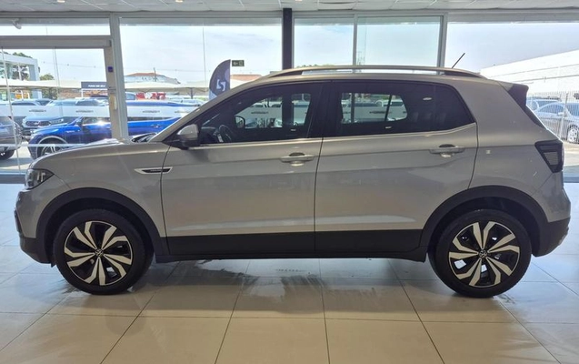 imagem-https://www.socarrao.com.br/sc-vehicle-images-prod/4193181/1790698899772-8512026_12_B_20d6a18c80.jpeg