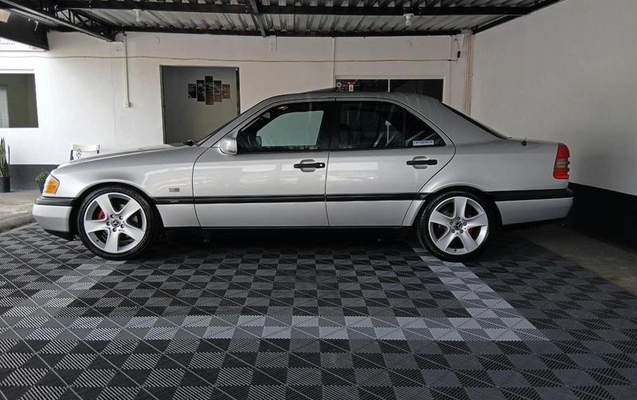 imagem-https://www.socarrao.com.br/sc-vehicle-images-prod/4193438/1791209521821-7563360_11_B_6e2845d0ec.jpeg