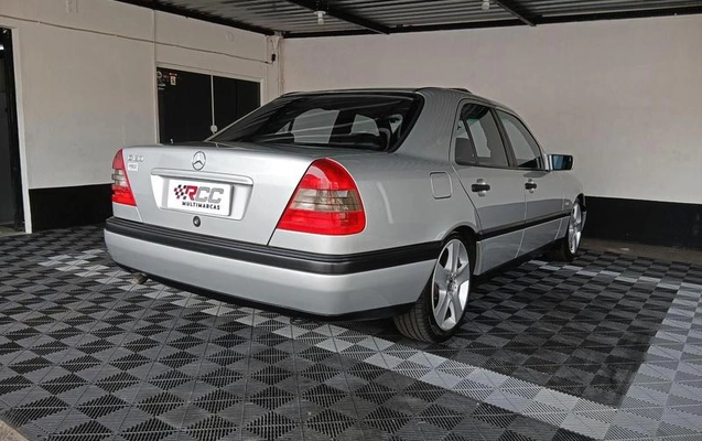 imagem-https://www.socarrao.com.br/sc-vehicle-images-prod/4193438/1791209521830-7563360_11_B_7dc163ccb6.jpeg