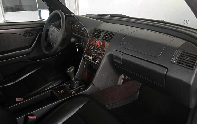 imagem-https://www.socarrao.com.br/sc-vehicle-images-prod/4193438/1791209521905-7563360_4_B_834447af2f.jpeg
