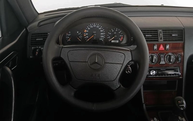 imagem-https://www.socarrao.com.br/sc-vehicle-images-prod/4193438/1791209521935-7563360_4_B_8748dd3d03.jpeg