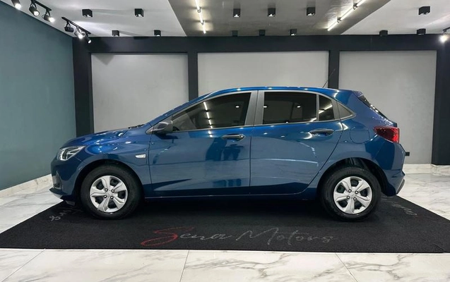 imagem-https://www.socarrao.com.br/sc-vehicle-images-prod/4193455/1790716492667-8518623_8_B_230336f682.jpeg