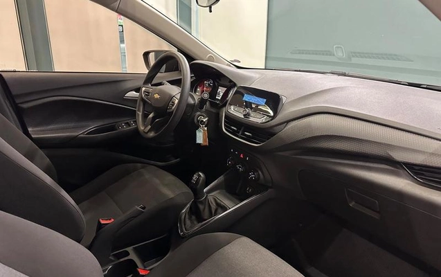 imagem-https://www.socarrao.com.br/sc-vehicle-images-prod/4193455/1790716492676-8518623_14_B_f82e1a07df.jpeg