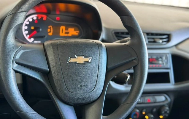 imagem-https://www.socarrao.com.br/sc-vehicle-images-prod/4193745/1790700525911-8525151_11_B_17c7f00ca5.jpeg